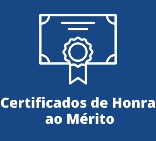 Alunos que se destacaram no ano passado são reconhecidos com Certificados de Honra ao Mérito