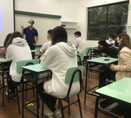 Ansiedade a mil! EFAF e EM conhecem equipes e começam preparativos para Torneio Acadêmico