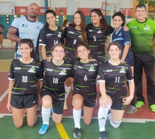 FEEPS: Equipe de futsal feminino juvenil conquista medalha de prata