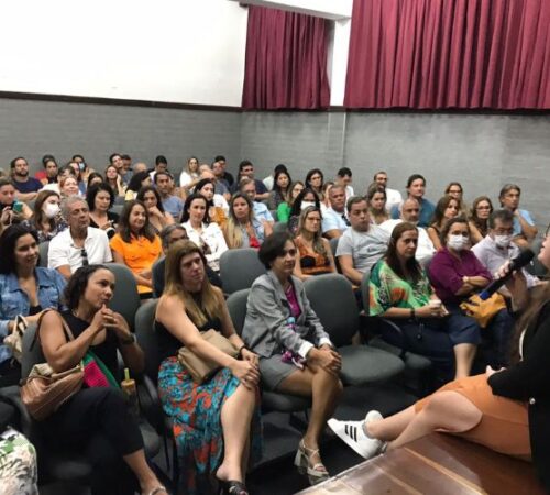 BEO: Anglo começa a formar equipes de alunos que irão à Inglaterra para olimpíada de Inglês