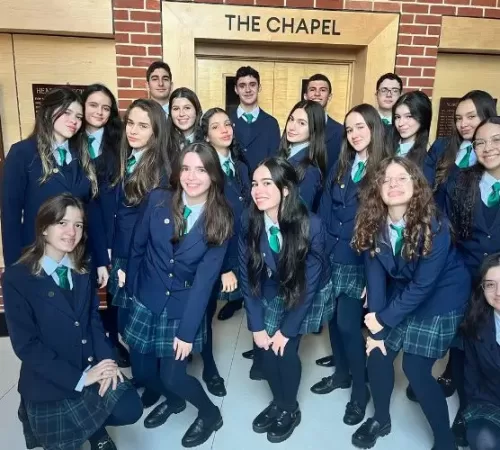 BEO 2024: Grupo de alunos participa de olimpíada Internacional na Inglaterra